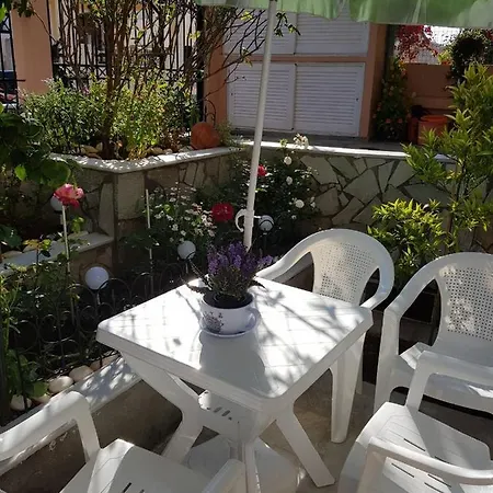 Eora For Rent Διαμέρισμα Πόρτο Χέλι